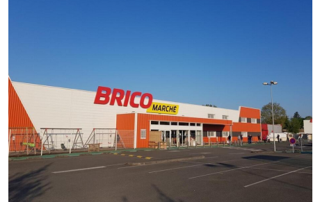 BRICOMARCHÉ LA FLÈCHE